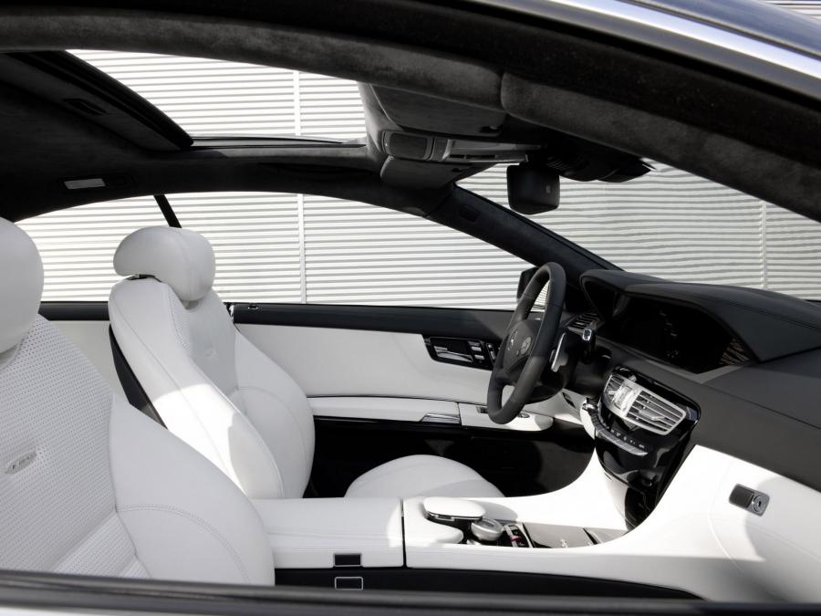  Mercedes-Benz CL63 AMG 2010 года  (фото 17 из 45)